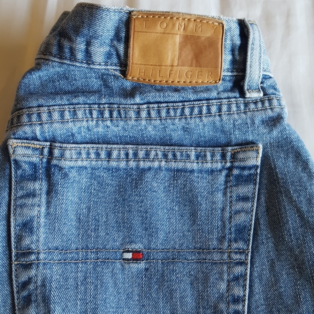 Tommy Hilfiger designer capri boyfriend cut